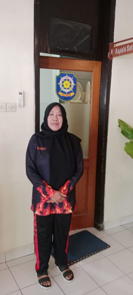 Kepala Dinas Satuan Polisi PP Dra Shavitri Nurmala Dewi MA