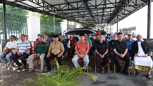 HARI RAYA IDUL ADHA 2025 /1446 H Kejati Daerah Istimewa Yogyakarta menyerahkan 5 ekor sapi