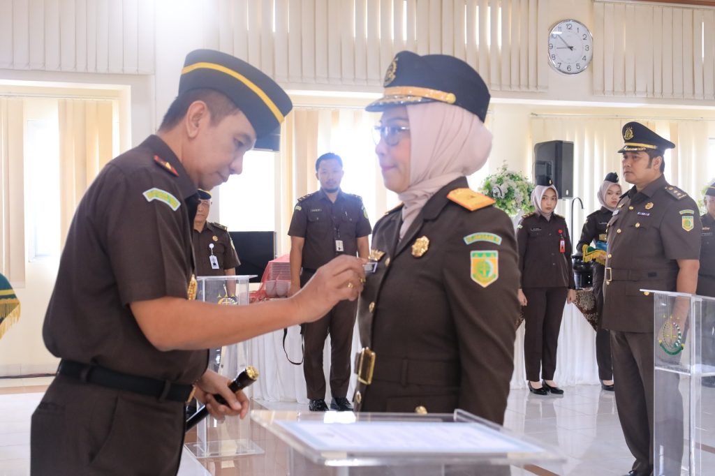 Serah terima jabatan di lingkungan Kejati DIY
